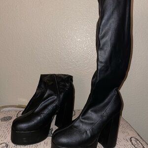 Black Platform Knee-High Women's Boots